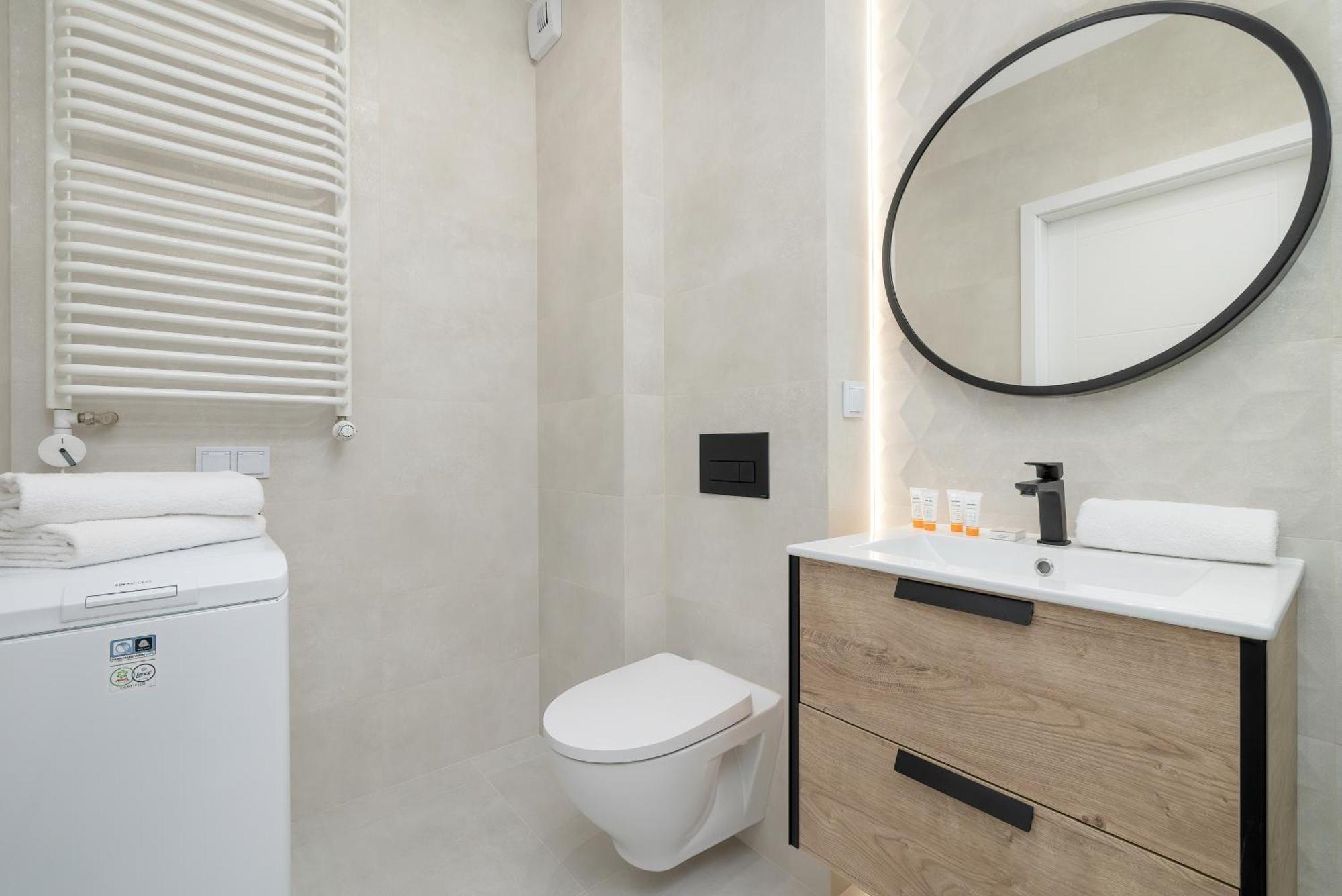 Bright Apartment Park Lotnikow Near Tauron Arena Krakow By Noclegi Renters Exteriér fotografie